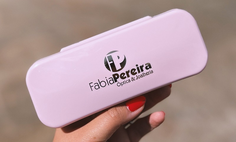 O design e a qualidade do estojo para óculos